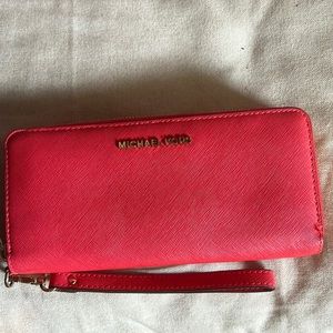Michael Kors purse